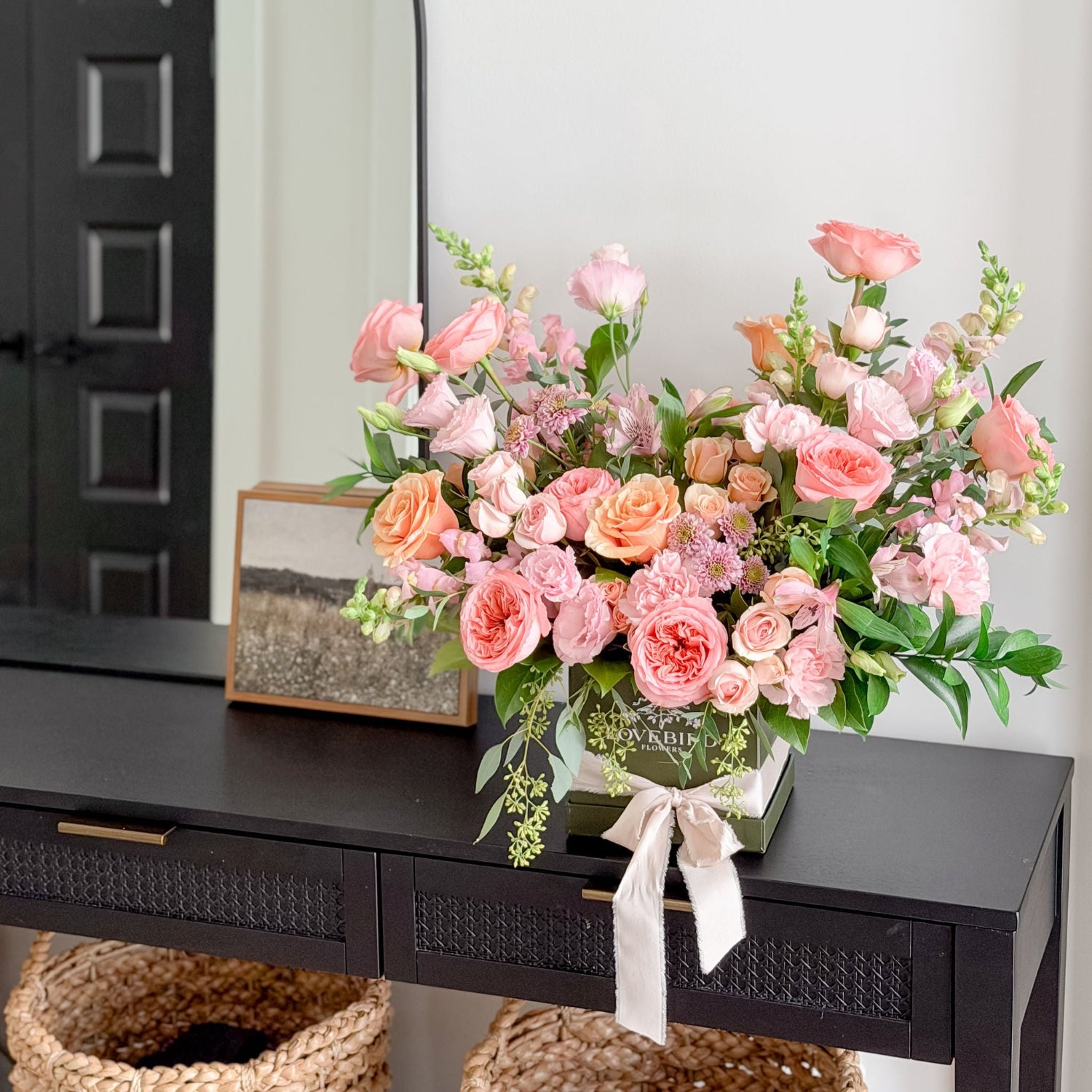 Light of My Life peach garden roses in a signature green hat box, hand-delivered in London, Ontario for Valentine's Day.